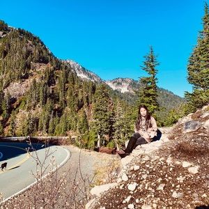 Meet your Posher, Brenda